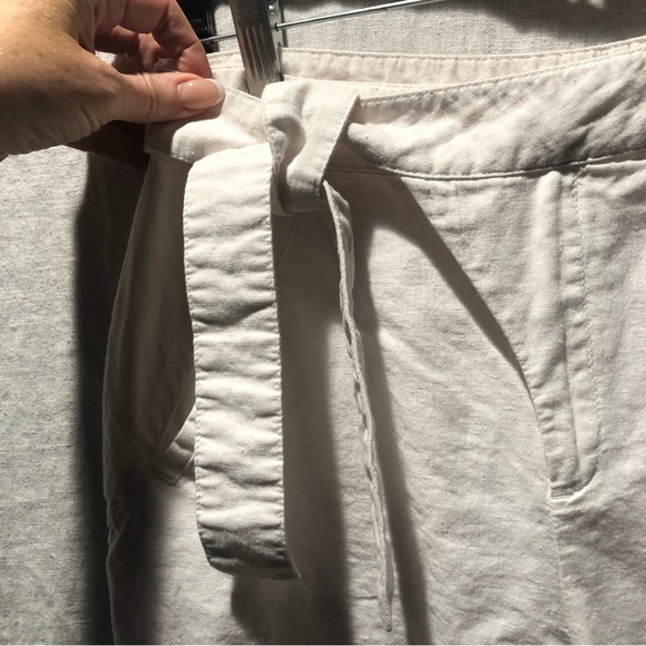 ASOS linen blend pant wide leg crop rolled hem side tie and button zip closure 6 - Picture 3 of 7